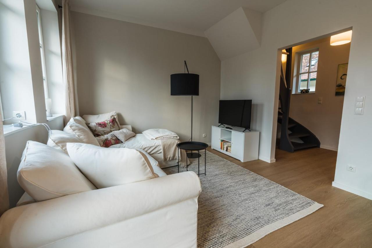 Appartement Himmel & Hoellerl Fuerstenfeld Exterior foto